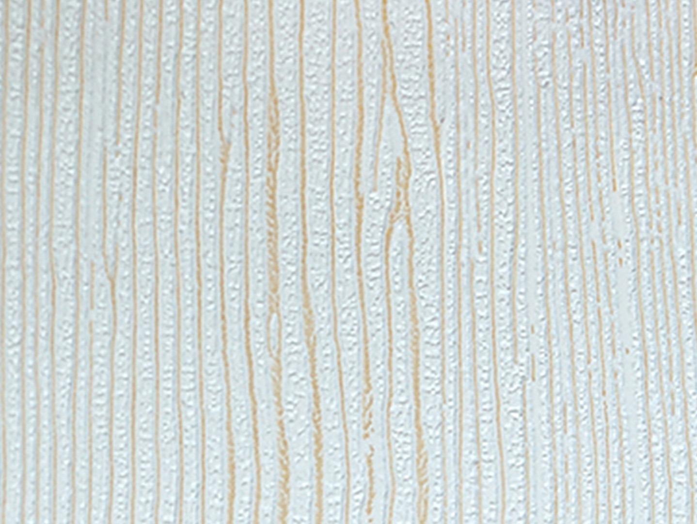 Ясень золотой *