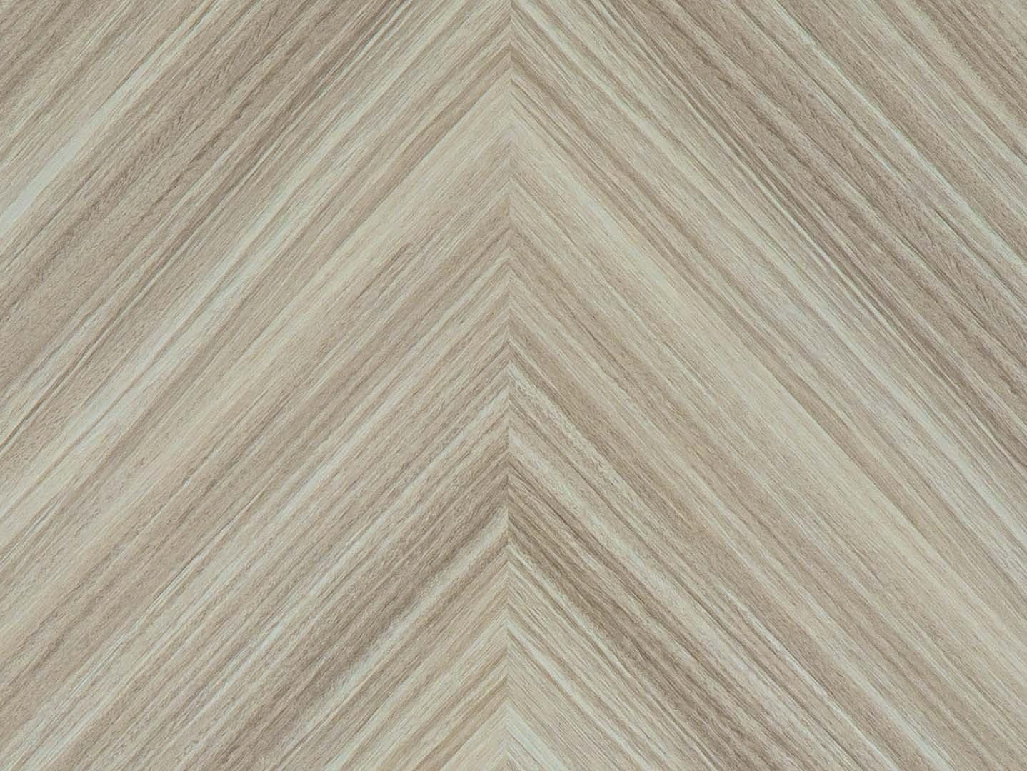 Шпон орех светлый DL *